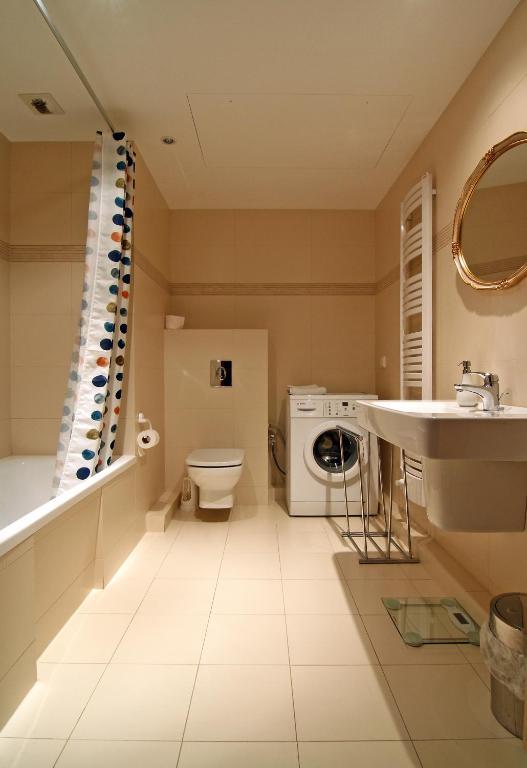 Norda Apartamenty Sea Towers غدينيا الغرفة الصورة